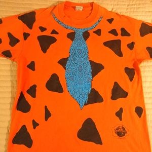 Fred Flintstone tshirt with 👔